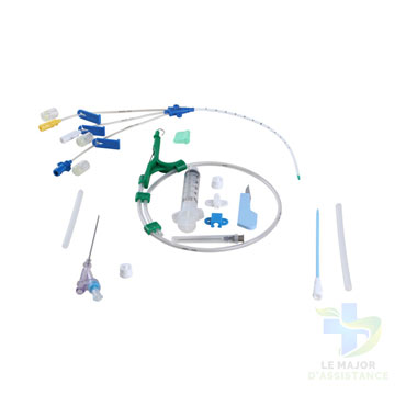 CATHETER VEINEUX CENTRAL TRIPLE LUMIERE 4,5F X 13CM